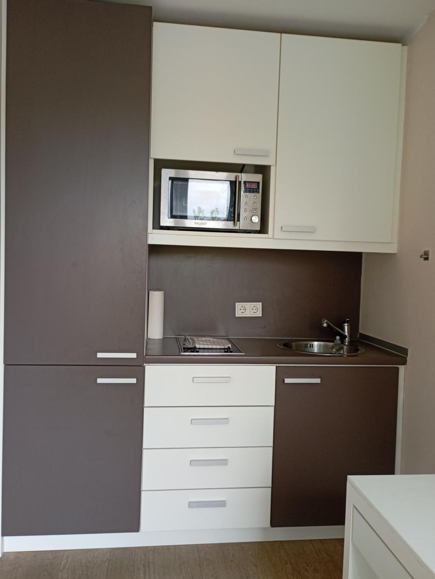 Studio Suite Near University BRE Extérieur photo